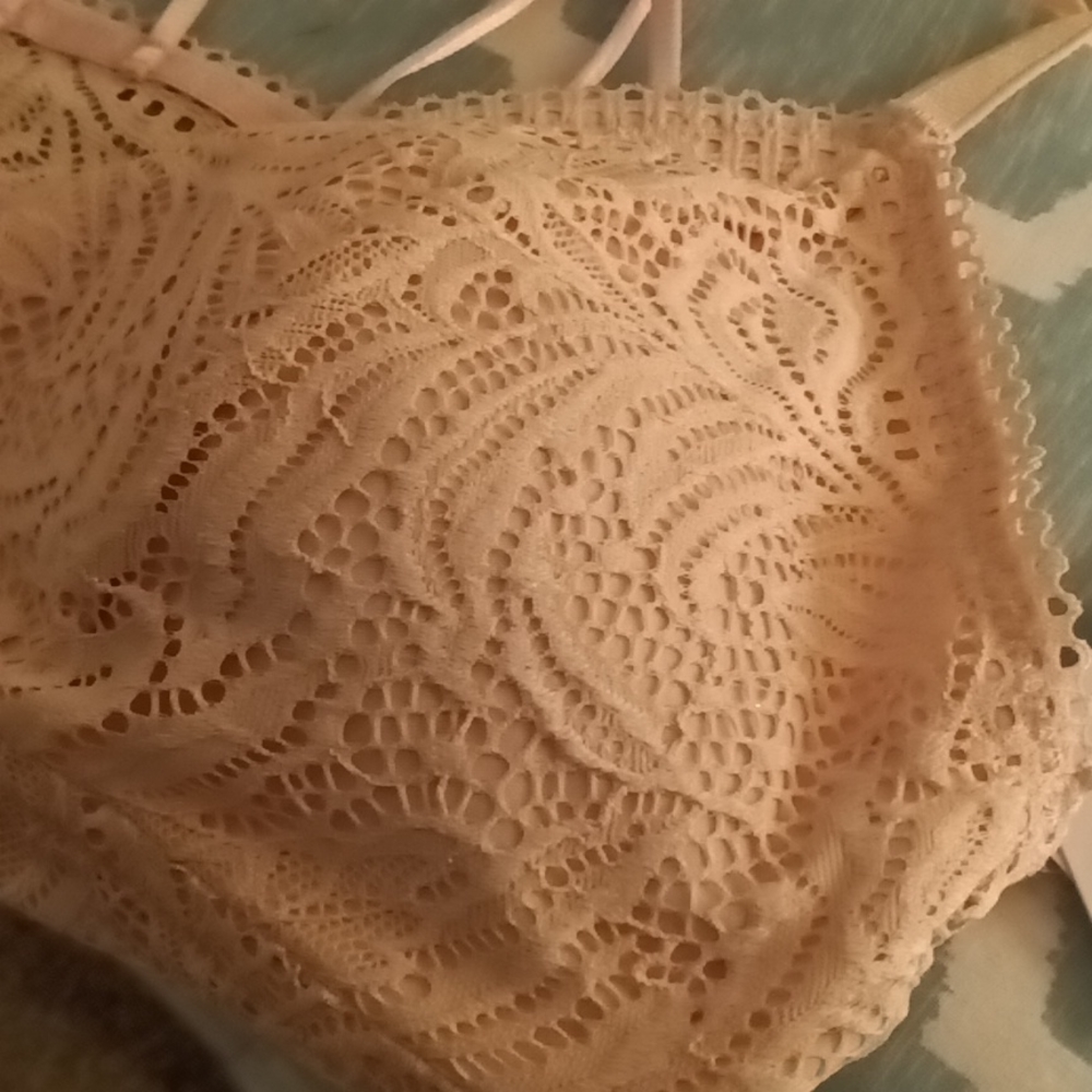 Bra - Picture 3 of 5
